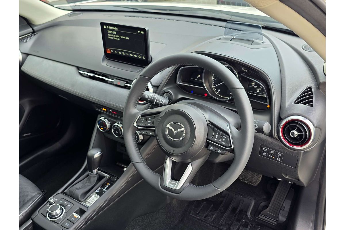 2025 Mazda CX-3 G20 Akari DK