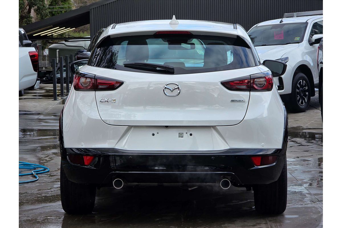 2025 Mazda CX-3 G20 Akari DK