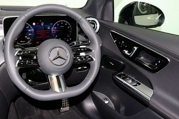 2025 Mercedes-Benz GLC-Class GLC300 C254