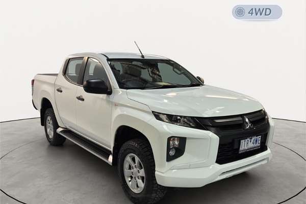2021 Mitsubishi Triton GLX+ MR 4X4