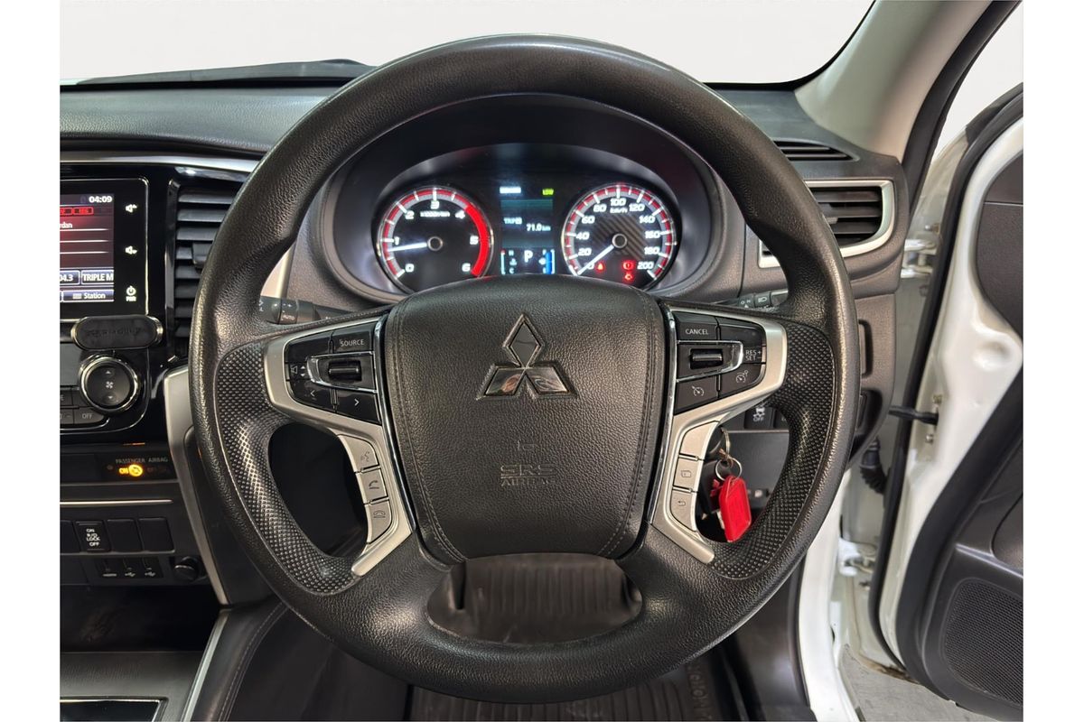 2021 Mitsubishi Triton GLX+ MR 4X4