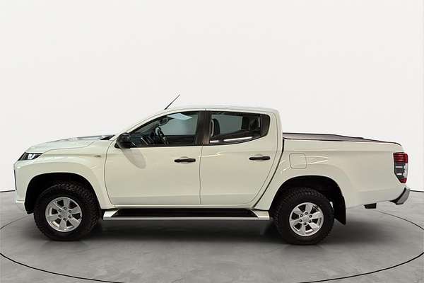 2021 Mitsubishi Triton GLX+ MR 4X4