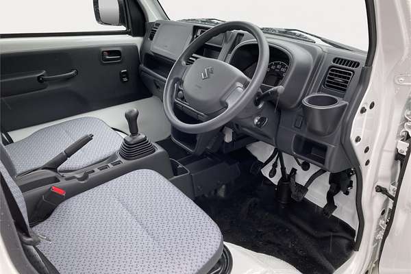 2024 Suzuki Carry KC 4WD