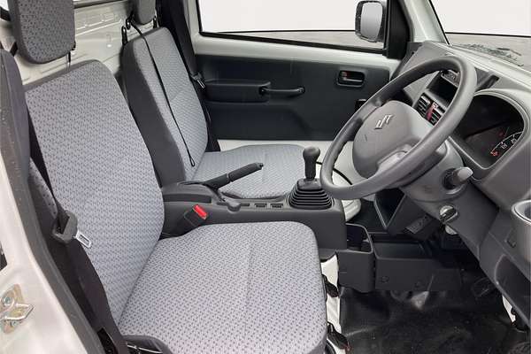 2024 Suzuki Carry KC 4WD