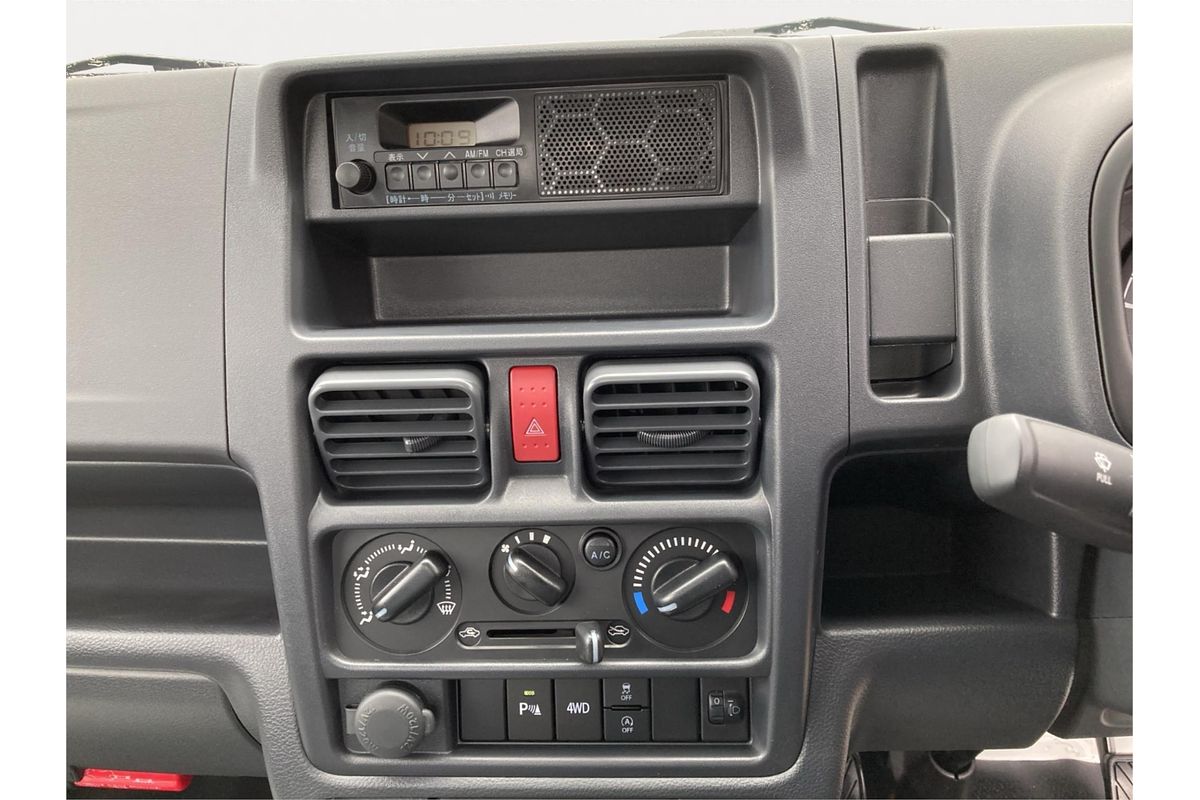 2024 Suzuki Carry KC 4WD