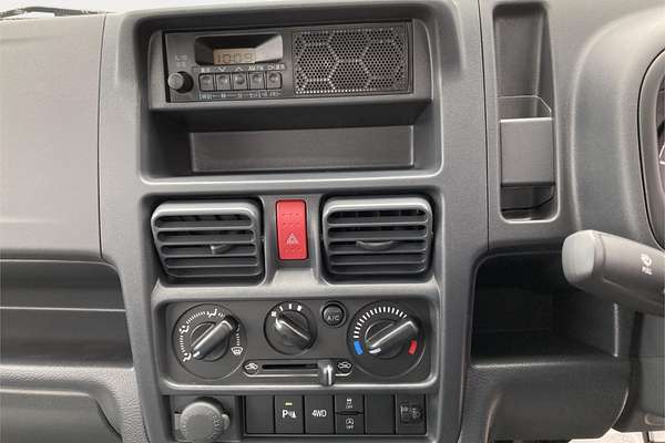 2024 Suzuki Carry KC 4WD