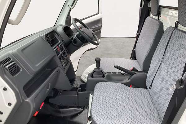 2024 Suzuki Carry KC 4WD