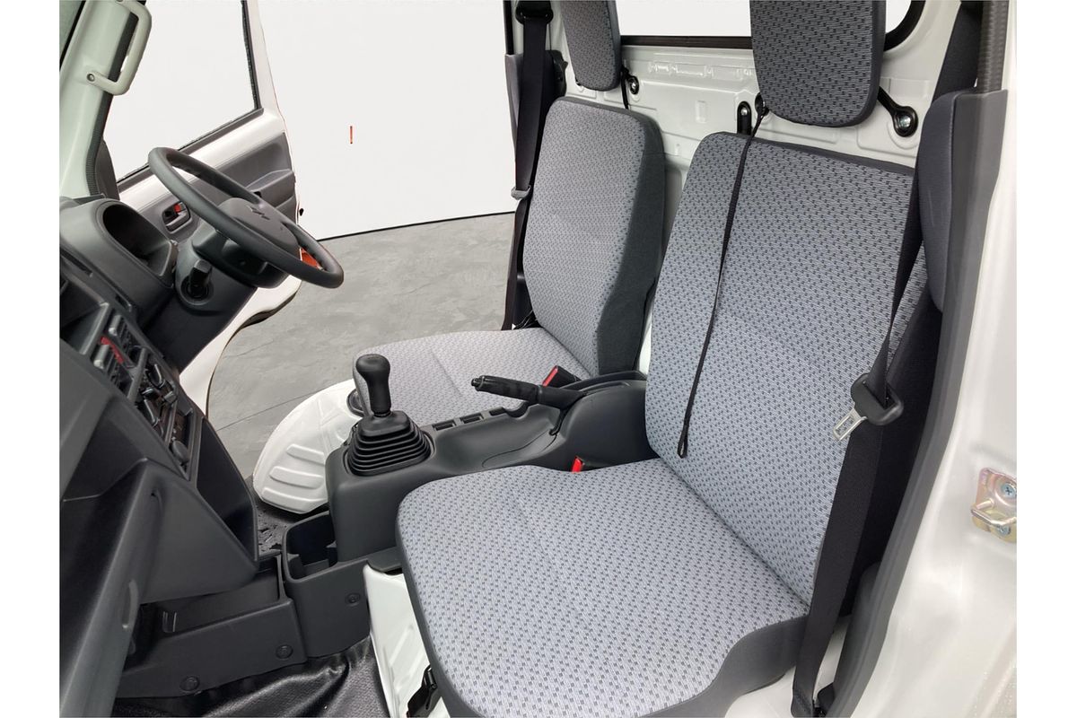 2024 Suzuki Carry KC 4WD