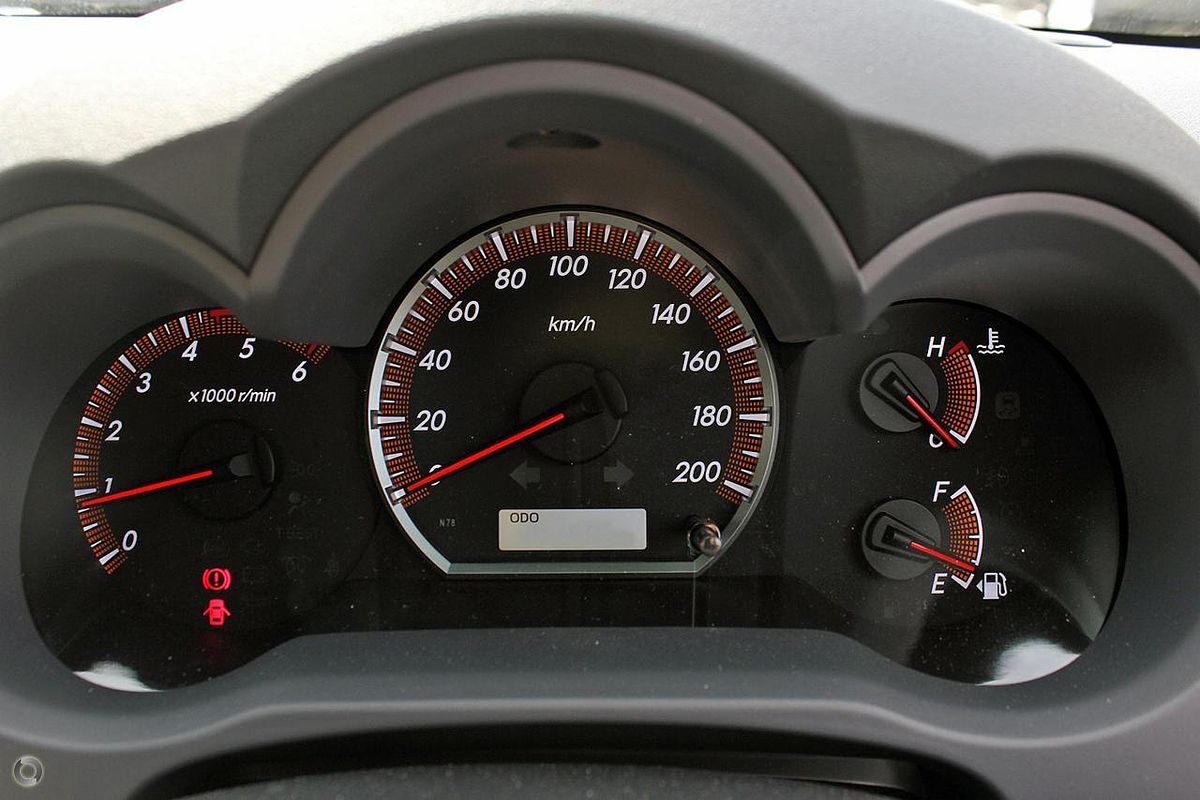 2013 Toyota Hilux SR5 KUN26R 4X4