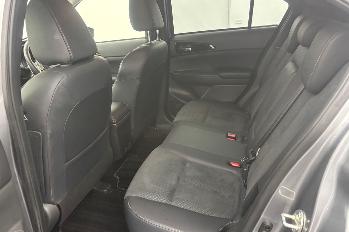 2023 Mitsubishi Eclipse Cross PHEV Aspire YB