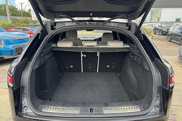2017 Land Rover Range Rover Velar D300 SE L560