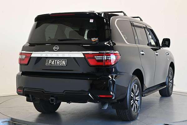 2023 Nissan Patrol Ti Y62