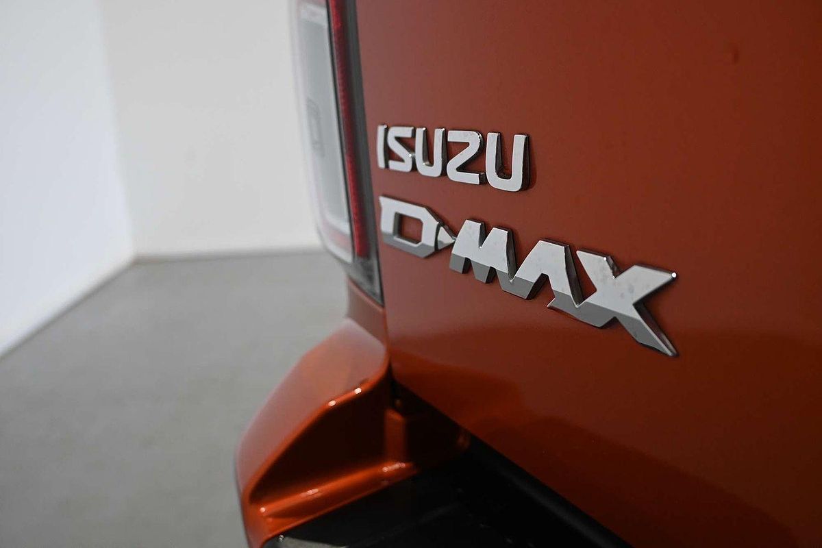 2022 Isuzu D-MAX X-TERRAIN 4X4