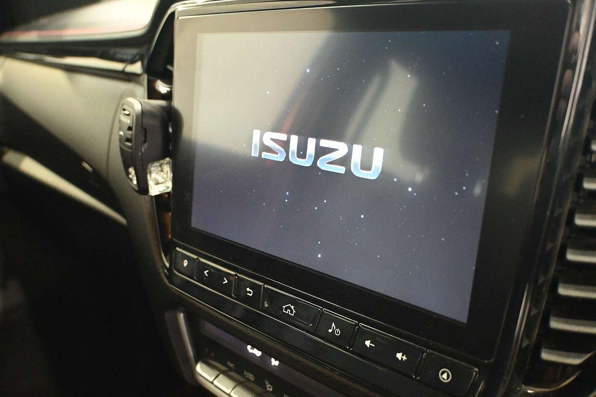 2022 Isuzu D-MAX X-TERRAIN 4X4