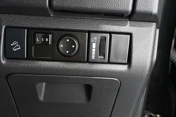 2019 Isuzu MU-X LS-M