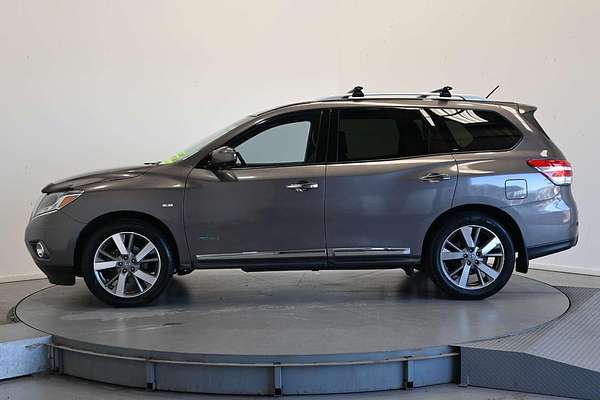 2014 Nissan Pathfinder Ti R52