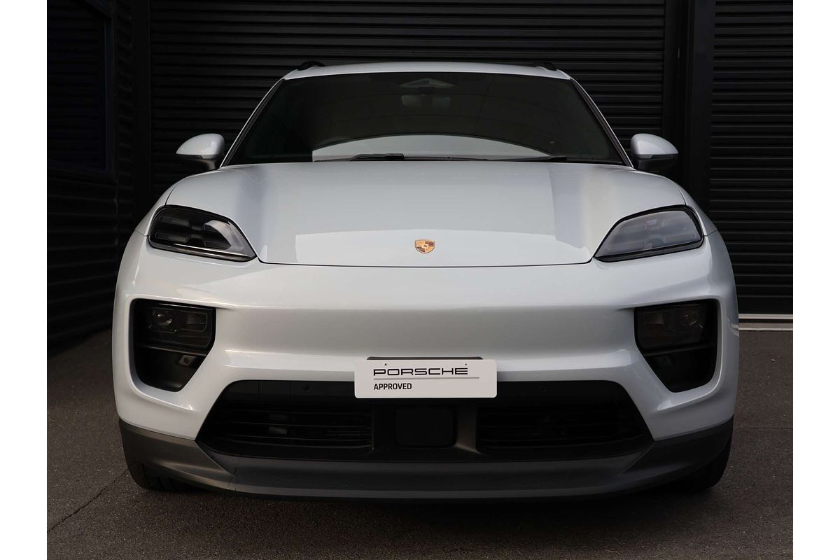 2024 Porsche Macan 4 XAB