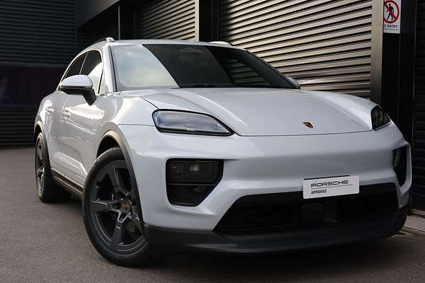 2024 Porsche Macan 4 XAB
