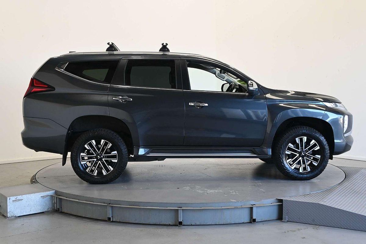 2020 Mitsubishi Pajero Sport GLX QF