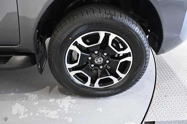 2021 Toyota Hilux SR5 GUN126R 4X4
