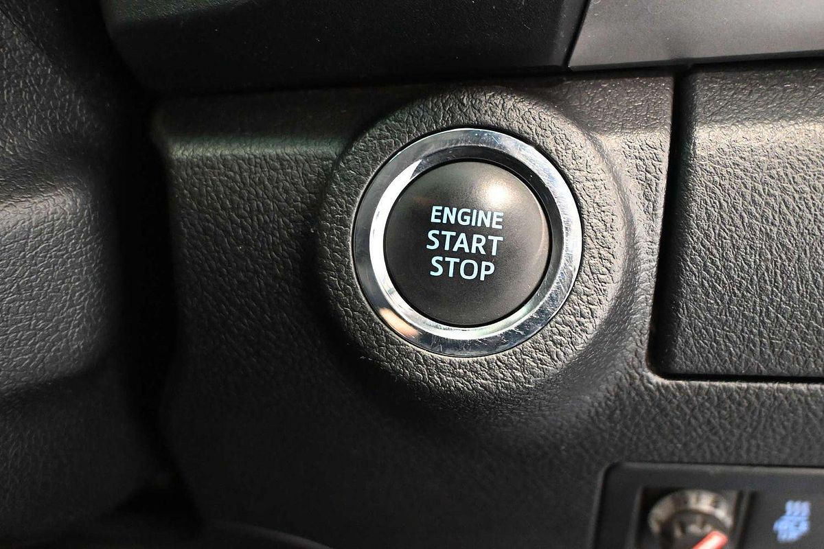 2021 Toyota Hilux SR5 GUN126R 4X4