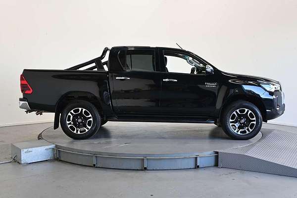 2020 Toyota Hilux SR5 GUN126R 4X4