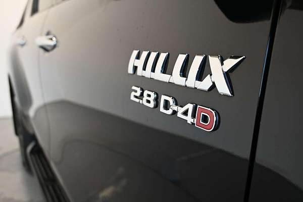 2020 Toyota Hilux SR5 GUN126R 4X4