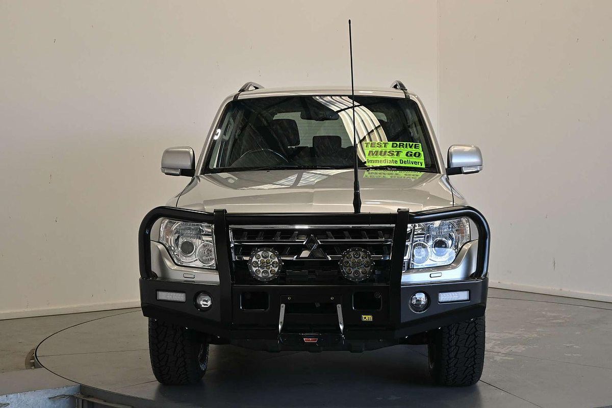 2020 Mitsubishi Pajero GLX NX