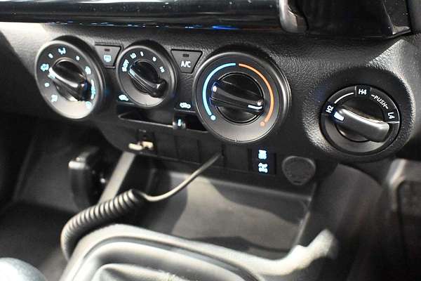 2020 Toyota Hilux SR GUN126R 4X4