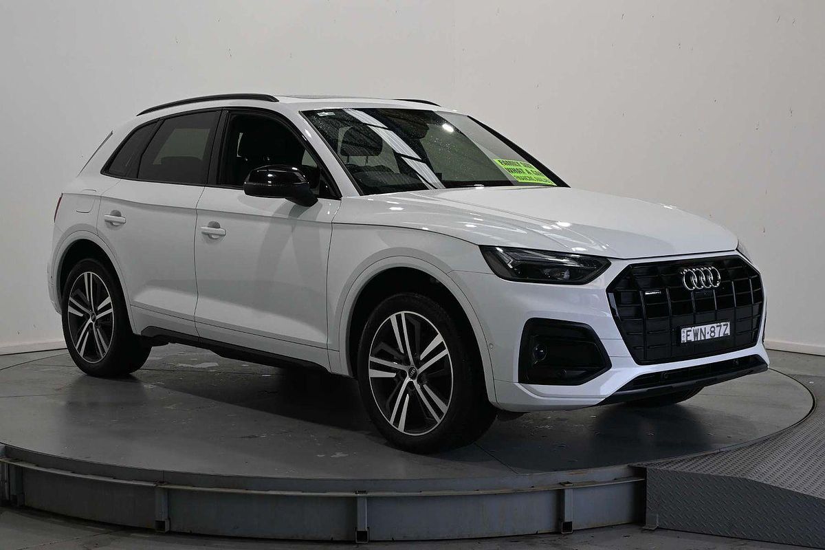 2022 Audi Q5 40 TDI FY
