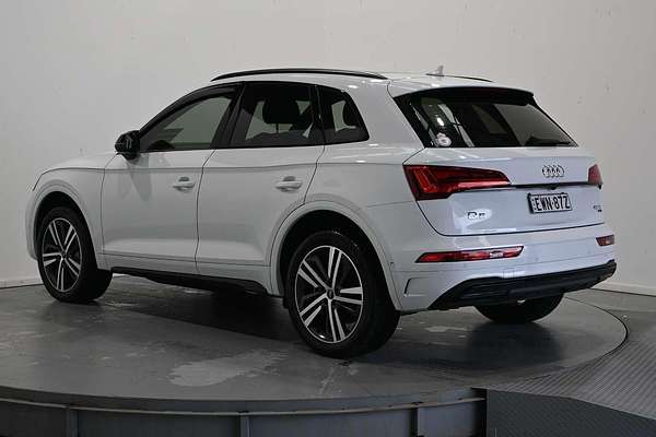 2022 Audi Q5 40 TDI FY
