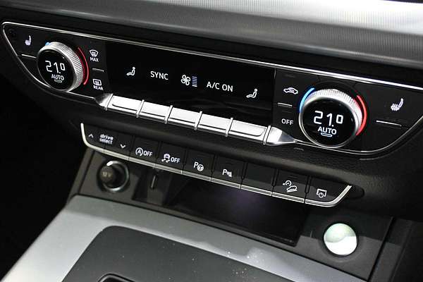 2022 Audi Q5 40 TDI FY
