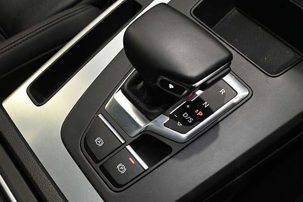 2022 Audi Q5 40 TDI FY