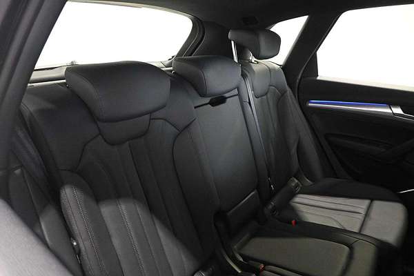 2022 Audi Q5 40 TDI FY