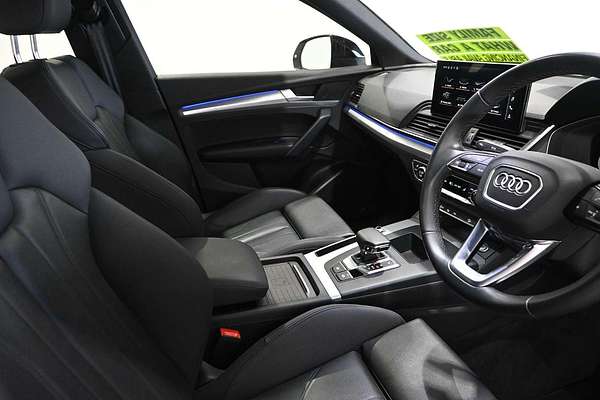 2022 Audi Q5 40 TDI FY