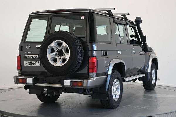2022 Toyota Landcruiser GXL VDJ76R