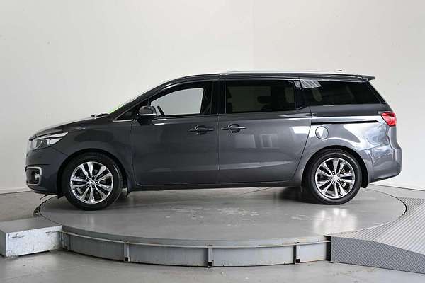 2017 Kia Carnival Platinum YP