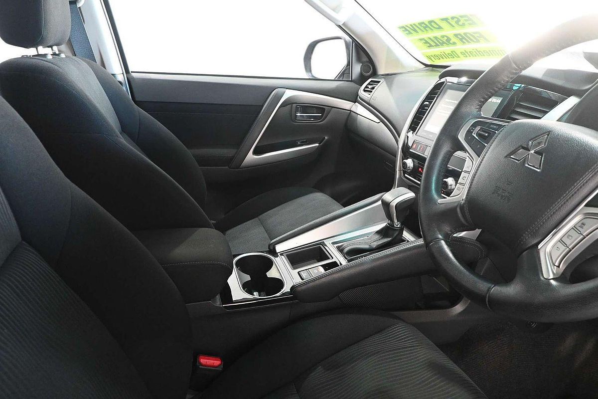 2021 Mitsubishi Pajero Sport GLX QF