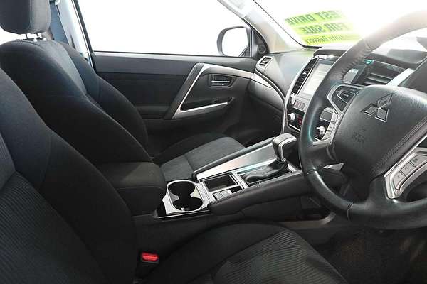 2021 Mitsubishi Pajero Sport GLX QF
