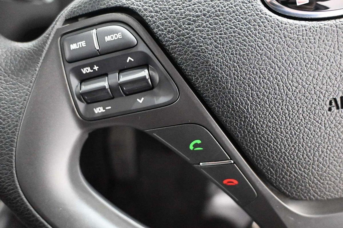 2017 Kia Cerato S YD