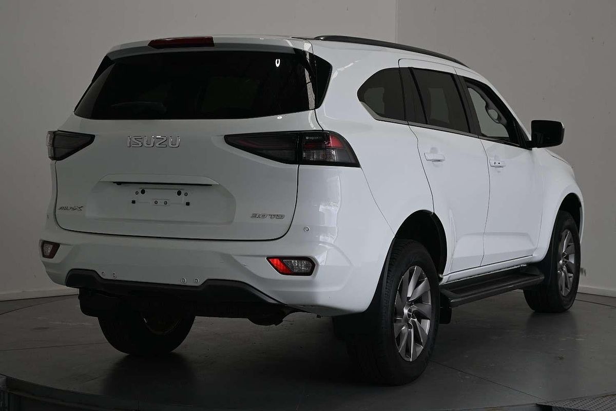 2023 Isuzu MU-X LS-U