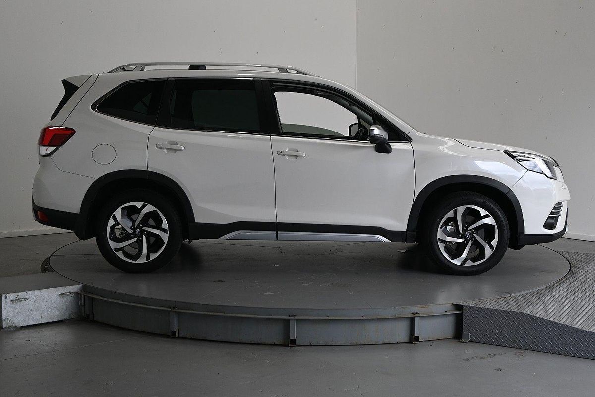 2023 Subaru Forester 2.5i-S S5