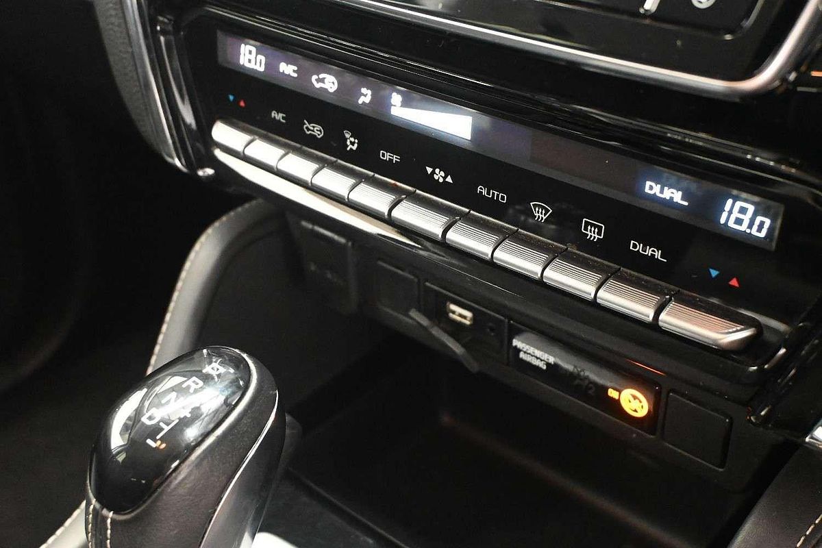 2023 Isuzu MU-X LS-U