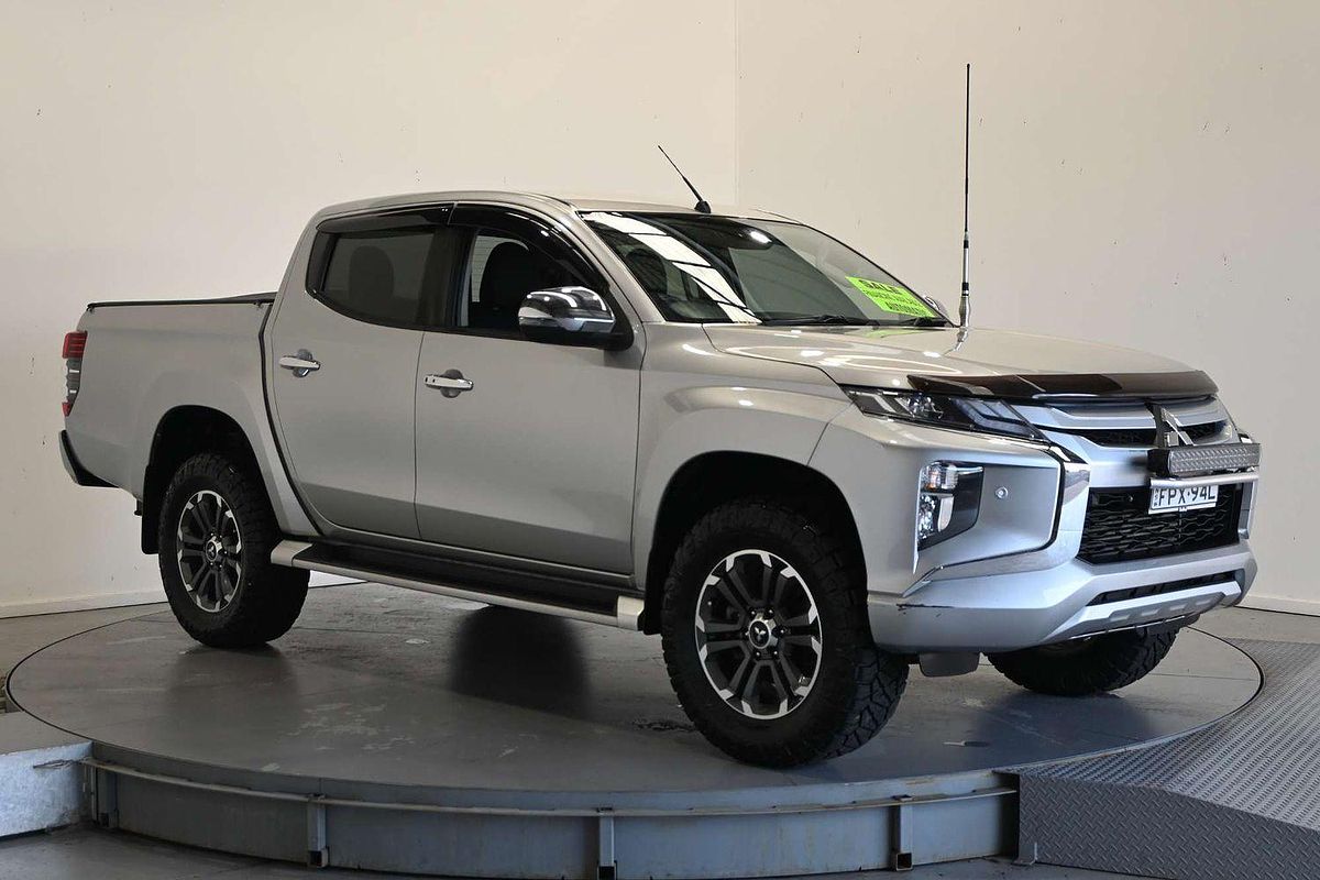 2020 Mitsubishi Triton GLS MR 4X4