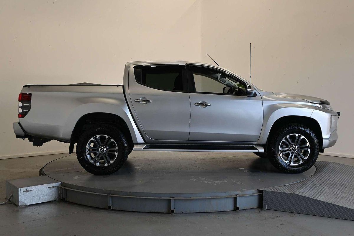 2020 Mitsubishi Triton GLS MR 4X4