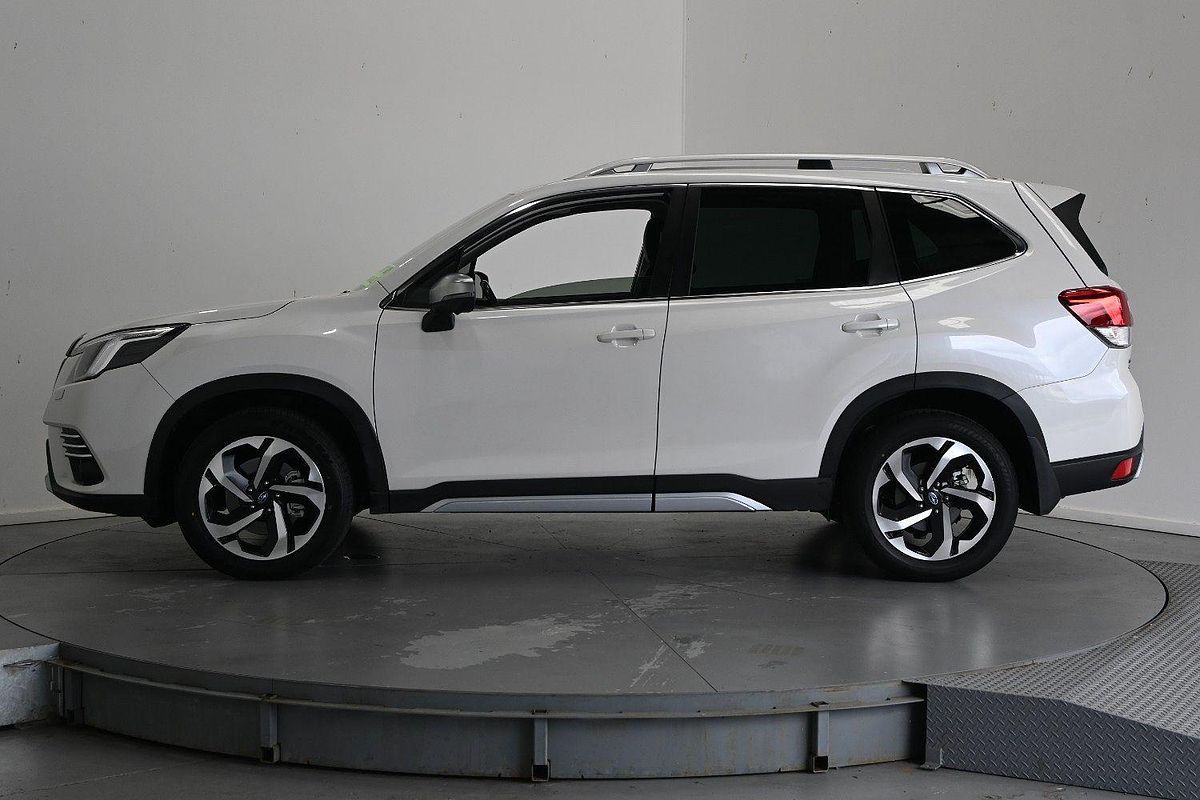 2023 Subaru Forester 2.5i-S S5