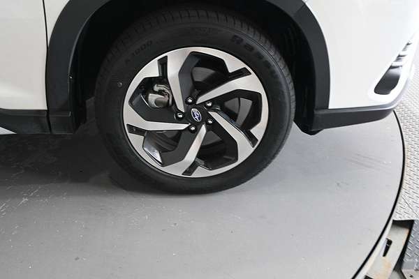 2023 Subaru Forester 2.5i-S S5