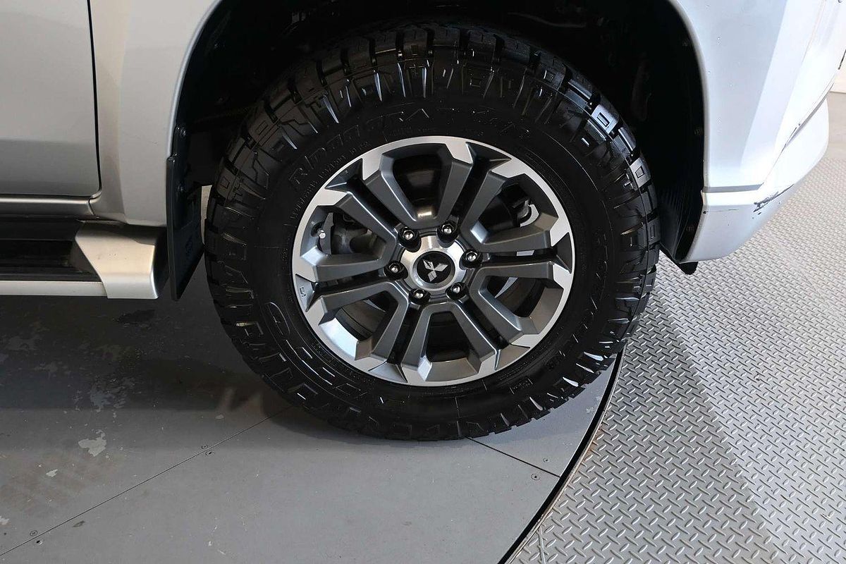 2020 Mitsubishi Triton GLS MR 4X4