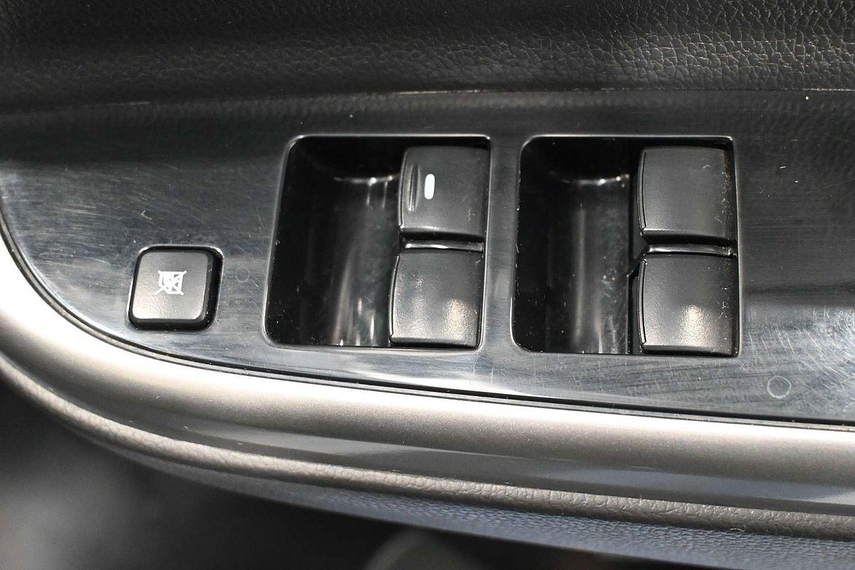 2020 Mitsubishi Triton GLS MR 4X4