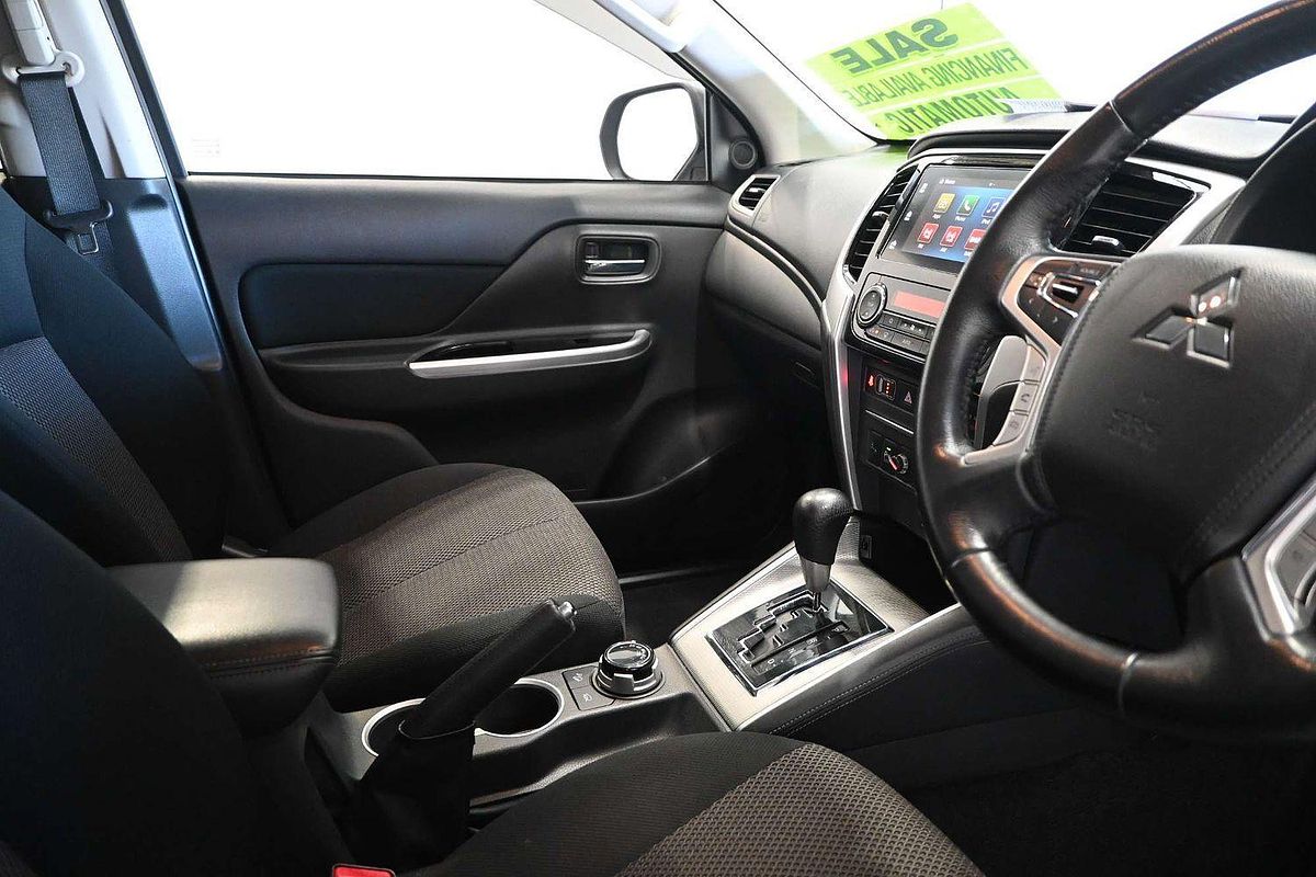 2020 Mitsubishi Triton GLS MR 4X4